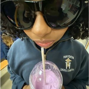 Meet your Posher, Alysson